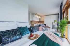 Urban Chic - City Center - Studio Apartment - Słominskiego